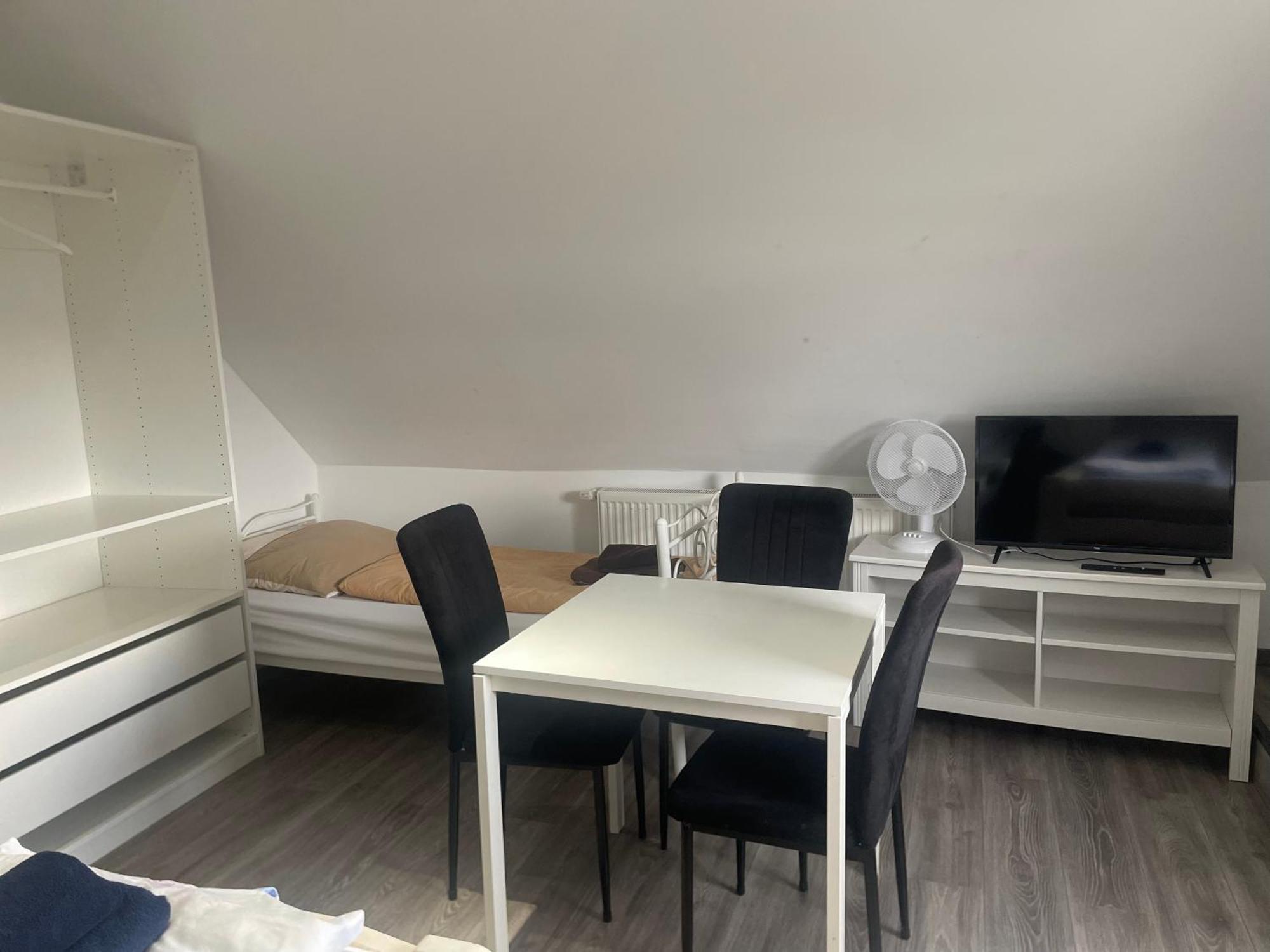 2 Zimmer Apartment Ганновер Экстерьер фото